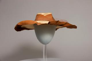 Women's Large Tan Hat with Bow